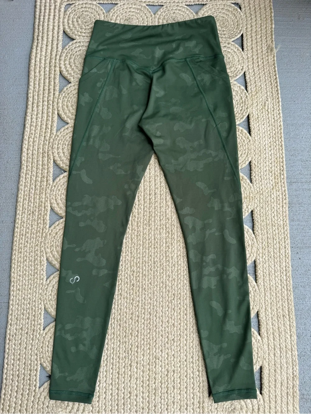 Curves N Combatboots Green Camo High Waisted Pocket Leggings Size S